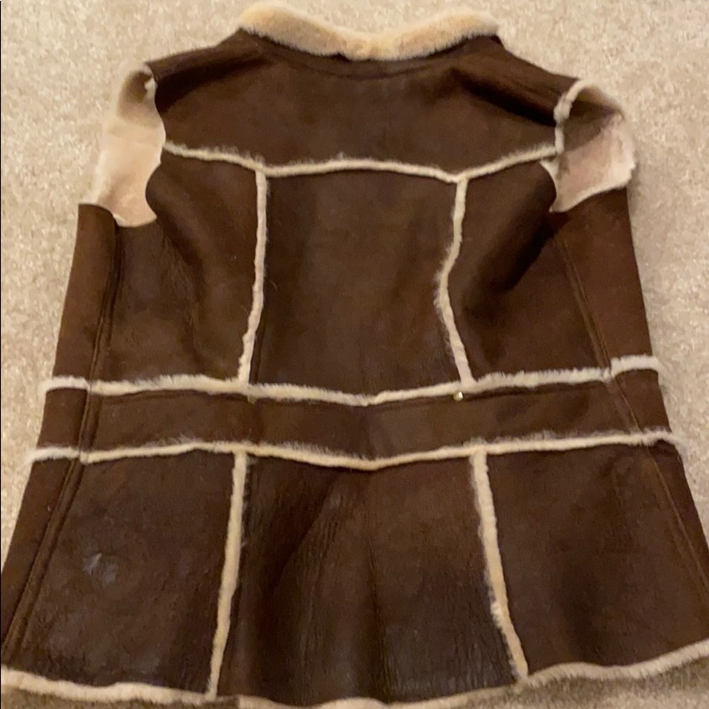 Ugg Vest. - image 2